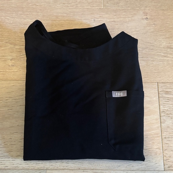 FIGS Black Scrub Top Tunic XS - Picture 4 of 4